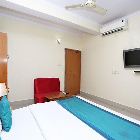 Oyo 10788 Hotel Harisons Continental باتنا المظهر الخارجي الصورة