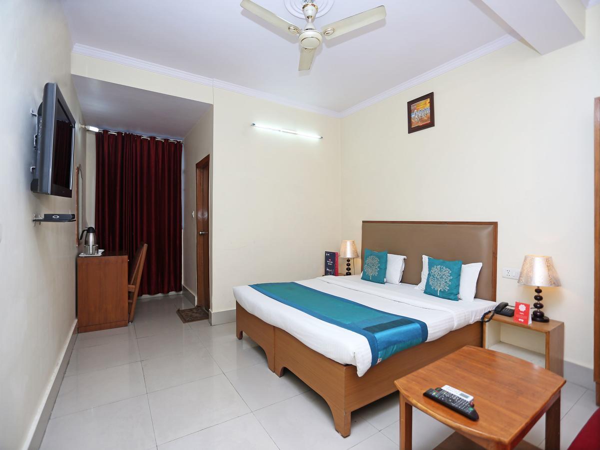 Oyo 10788 Hotel Harisons Continental باتنا المظهر الخارجي الصورة