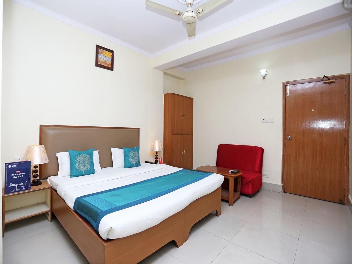 Oyo 10788 Hotel Harisons Continental باتنا المظهر الخارجي الصورة
